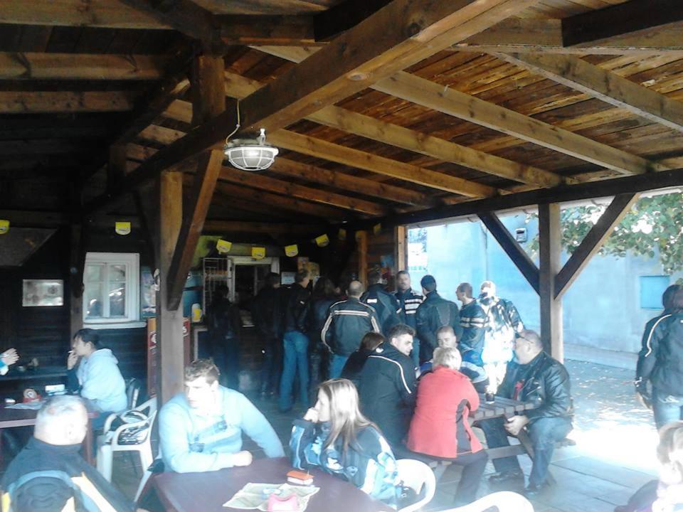 Hotel Drevenka Provodin Exterior foto